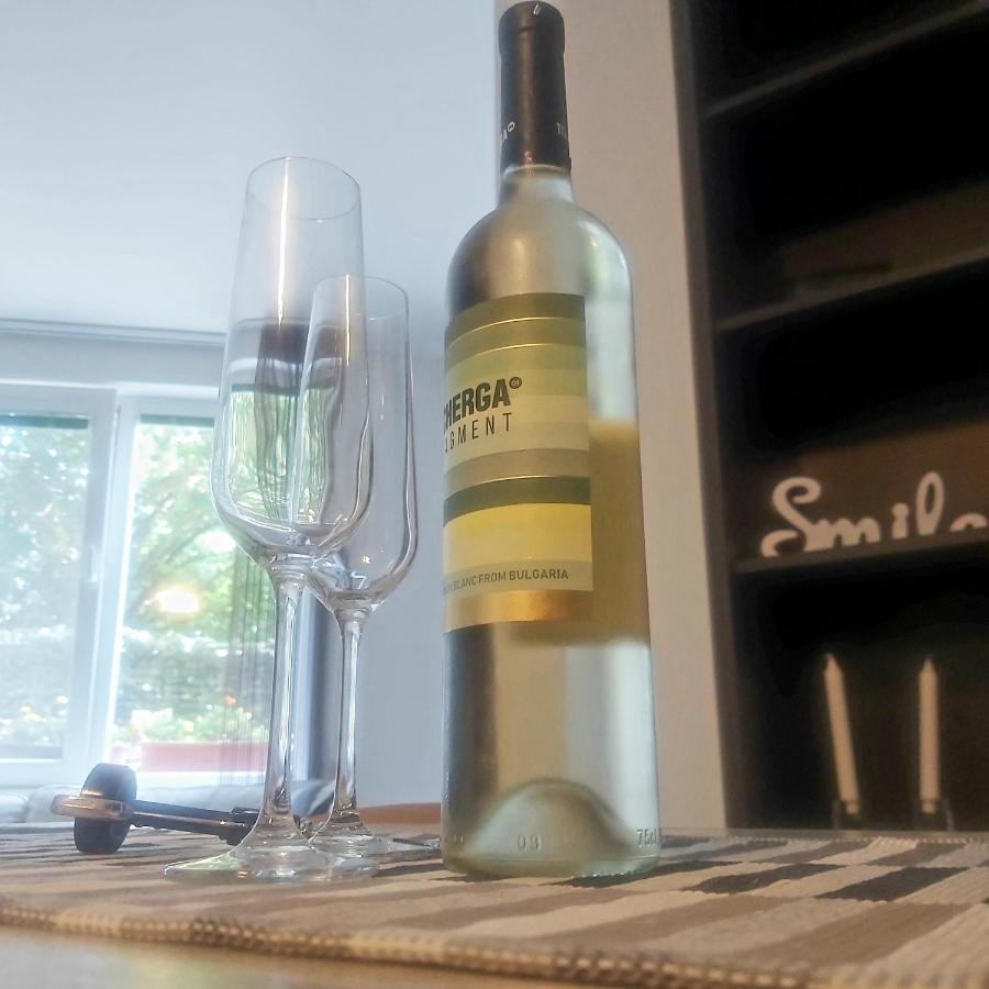 Saint Nicholas Varna Lovely 2 Bedroom Apartment With Sunny Garden 外观 照片