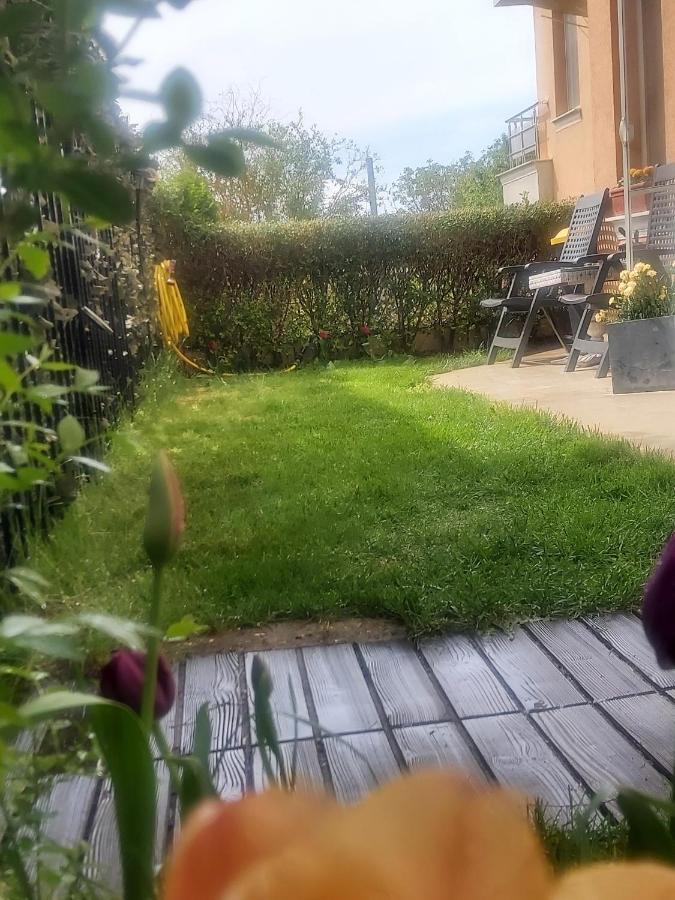 Saint Nicholas Varna Lovely 2 Bedroom Apartment With Sunny Garden 外观 照片